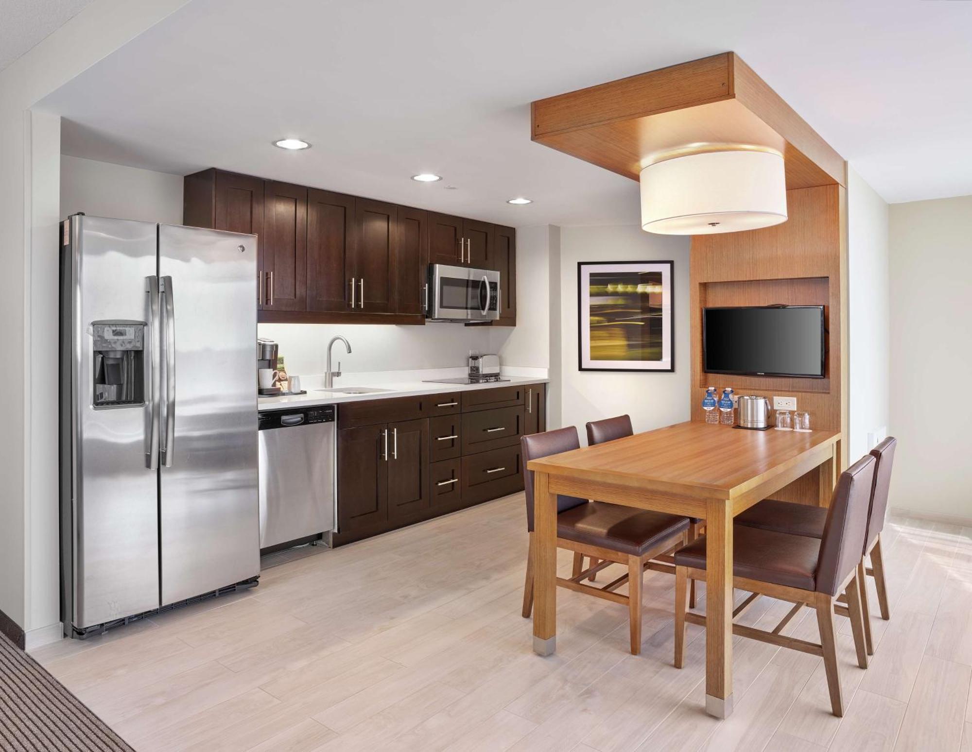 Doubletree By Hilton Edmonton Downtown Hotel Luaran gambar