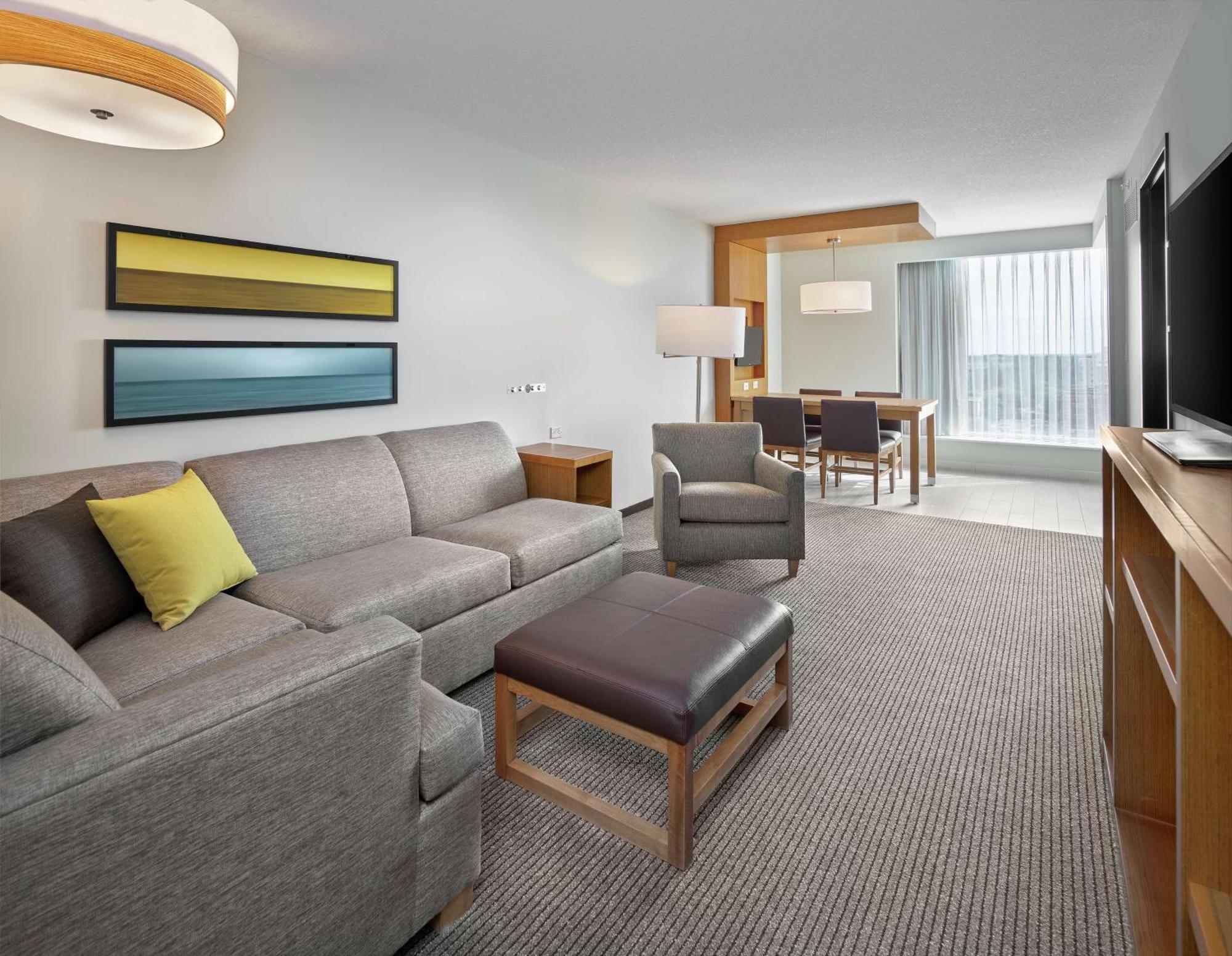 Doubletree By Hilton Edmonton Downtown Hotel Luaran gambar