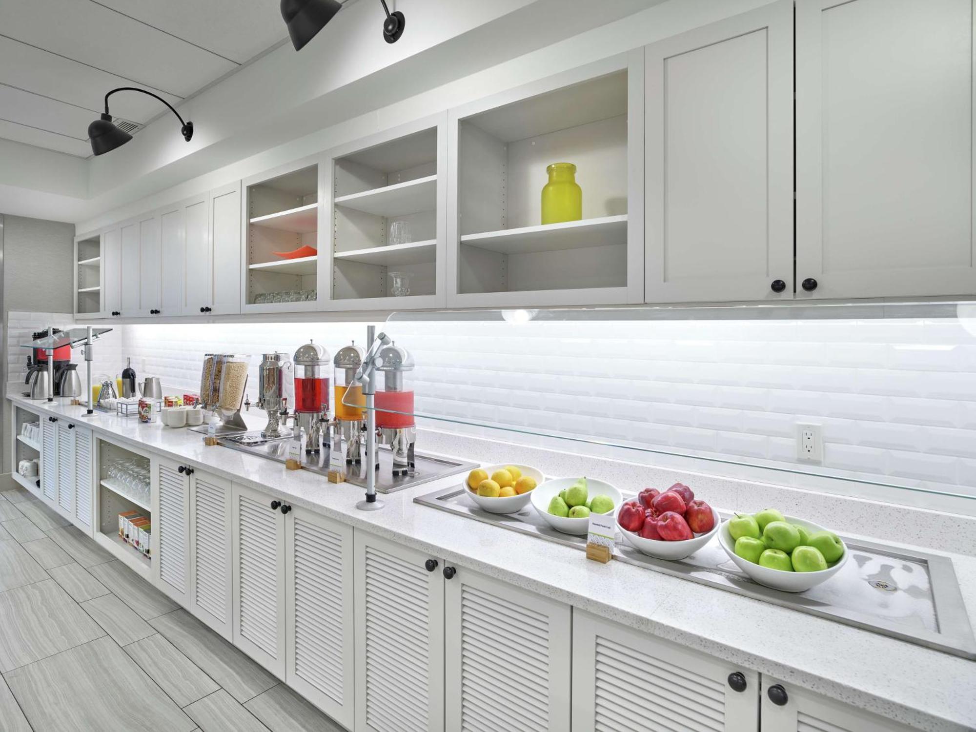 Doubletree By Hilton Edmonton Downtown Hotel Luaran gambar