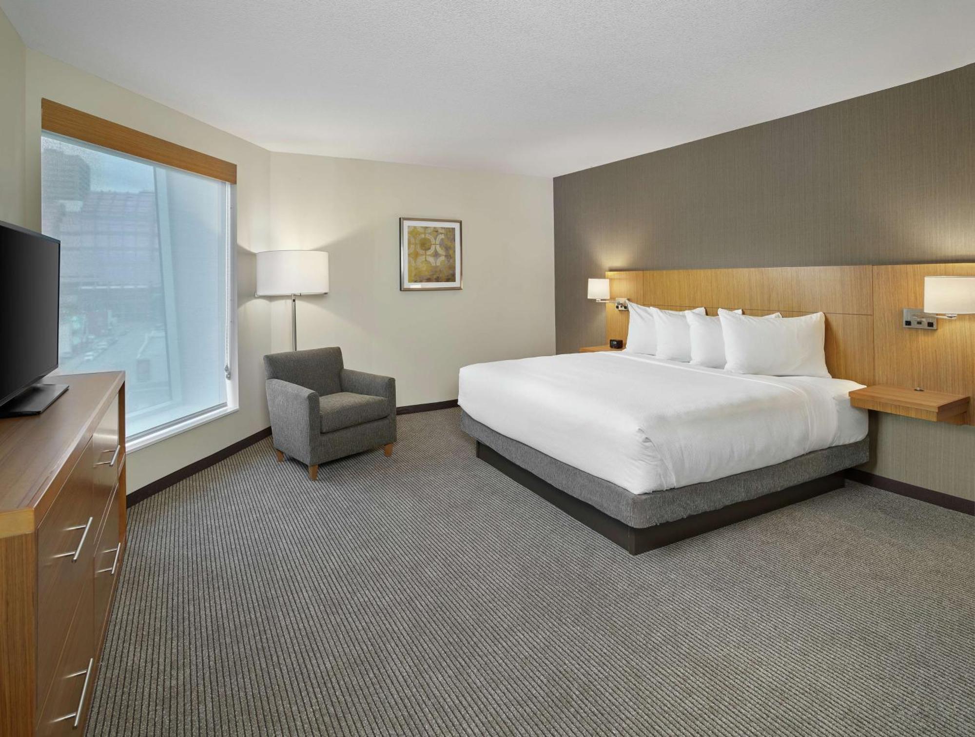 Doubletree By Hilton Edmonton Downtown Hotel Luaran gambar