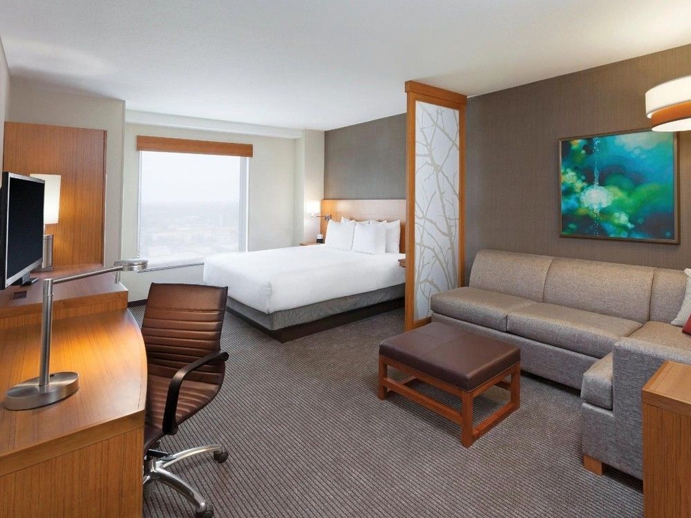 Doubletree By Hilton Edmonton Downtown Hotel Luaran gambar