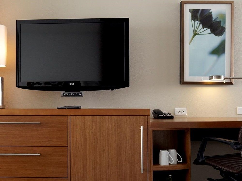 Doubletree By Hilton Edmonton Downtown Hotel Luaran gambar