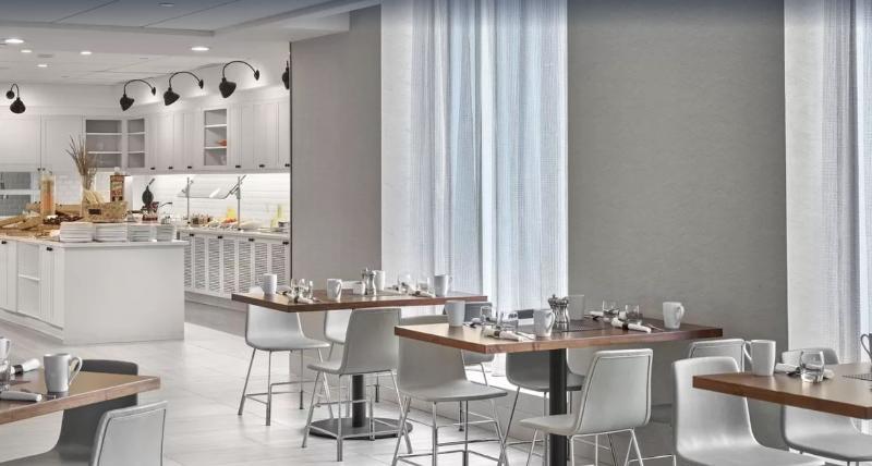 Doubletree By Hilton Edmonton Downtown Hotel Luaran gambar